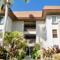 Apartamento a la venta en 7487 SW 82nd St # C110, Miami FL 33143