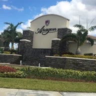 Casa a la venta en 3577 W 89 PL # 3577, Hialeah Gardens FL 33018