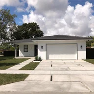 Casa a la venta en 6809 SW 12th St, Miami FL 33144