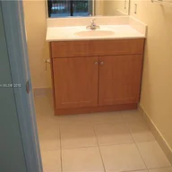 Apartamento a la venta en 8440 SW 8 st # 603A, Miami FL 33144