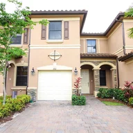 Home for sale in 3346 W 90 TERR # 0, Hialeah Gardens FL 33018