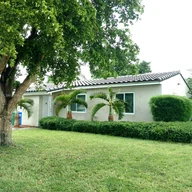 Casa a la venta en 6751 SW 5th Ter, Miami FL 33144