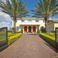 Casa a la venta en 295 NW 123 Ave, Miami FL 33182