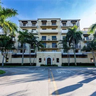 Apartamento a la venta en 8430 SW 8th St # 504B, Miami FL 33144
