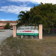 Casa a la venta en 8249 NW 99th St # 5, Hialeah Gardens FL 33016