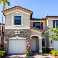 Casa a la venta en 3395 W 94th Ter # 3395, Hialeah Gardens FL 33018