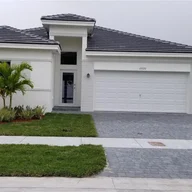 Casa a la venta en 15520 SW 20 LN, Miami FL 33185