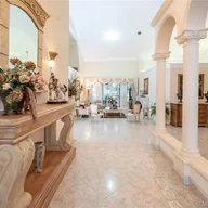 Casa a la venta en 8550 SW 2nd St, Miami FL 33144