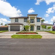 Casa a la venta en 2845 SW 137th Path, Miami FL 33175