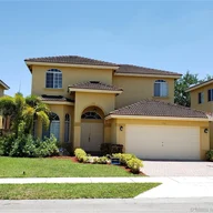 Casa a la venta en 1501 SW 154th Ct, Miami FL 33194