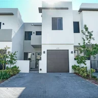 Casa a la venta en 432 SW 91st Ave, Miami FL 33174