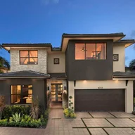 Casa a la venta en 8824 NW 161 TERR, Miami Lakes FL 33018