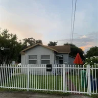 Casa a la venta en 2759 NW 59th St, Miami FL 33142