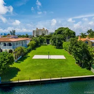 Home for sale in 4721 Pine Tree Dr, Miami Beach FL 33140