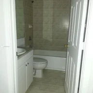 Casa a la venta en 20806 NW 41st Ave Rd, Miami Gardens FL 33055