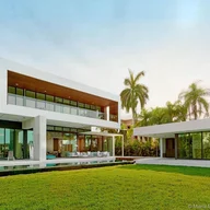 Home for sale in 135 Palm Ave, Miami Beach FL 33139-5139