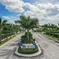 Casa a la venta en 10362 NW 67th Ter, Doral FL 33178