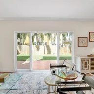 Casa a la venta en 15665 SW 13th Ter, Miami FL 33194