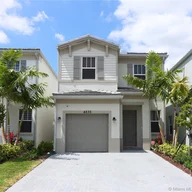 Casa a la venta en 4835 NW 48th Ter, Tamarac FL 33319