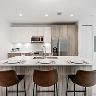 Apartamento a la venta en 545 SW 11TH STREET # 106, Miami FL 33129