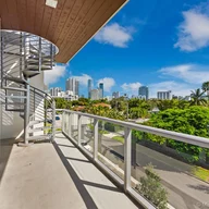 Apartamento a la venta en 529 SW 11th St # 304, Miami FL 33129