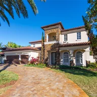 Casa a la venta en 1105 Bluebird Ave, Miami Springs FL 33166