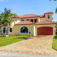 Casa a la venta en 650 Raven Ave, Miami Springs FL 33166