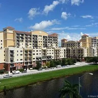 Apartamento a la venta en 8390 SW 72 AV # 204, Kendall FL 33143