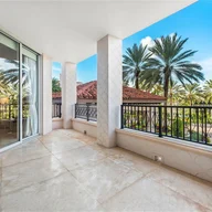 Apartamento a la venta en 7122 Fisher Island Dr # 7122, Fisher Island FL 33109