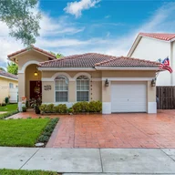 Casa a la venta en 7355 Coldstream Dr, Hialeah FL 33015