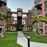 Apartamento a la venta en 5300 W 21st Ct # 413, Hialeah FL 33016