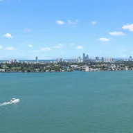 Apartamento a la venta en 7935 East Dr # 602, North Bay Village FL 33141