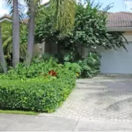 Casa a la venta en 117 Glendale, Miami Springs FL 33166