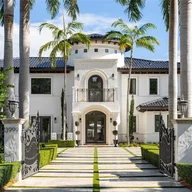 Casa a la venta en 13999 Old Cutler Rd, Palmetto Bay FL 33158