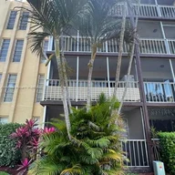 Apartamento a la venta en 483 N Pine Island Rd # C204, Plantation FL 33324