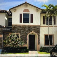 Casa a la venta en 3325 W 93rd Pl # 3325, Hialeah Gardens FL 33018