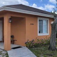 Casa a la venta en 20804 NW 41st Avenue Rd, Miami Gardens FL 33055