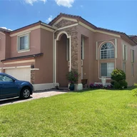 Casa a la venta en 15662 SW 8th Ln, Miami FL 33194