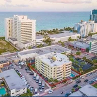 Apartamento a la venta en 6725 Harding Ave # 204, Miami Beach FL 33141