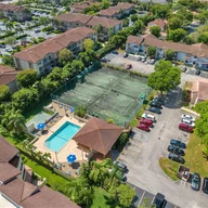 Apartamento a la venta en 8899 SW 123rd Ct # 108, Miami FL 33186