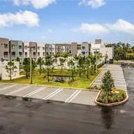 Apartamento a la venta en 2555 NE 193rd St # 2221, Aventura FL 33180