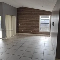 Casa a la renta en 15257 SW 46th Ln # 70, Miami FL 33185
