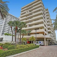 Apartamento a la venta en 1621 Collins Ave. # 505, Miami Beach FL 33139