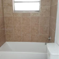 Apartamento a la venta en 7410 SW 82nd St # K410, Miami FL 33143