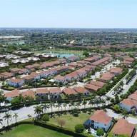 Casa a la renta en 9935 NW 10th Ter, Miami FL 33172