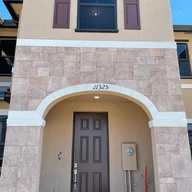 Casa a la renta en 11325 W 34th Way # 11325, Hialeah FL 33018