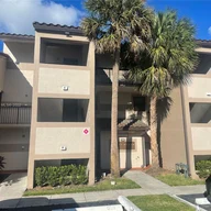 Apartamento a la renta en 9795 Nob Hill Ct # 2895, Sunrise FL 33351