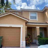Casa a la renta en 1030 NE 42nd Ave, Homestead FL 33033