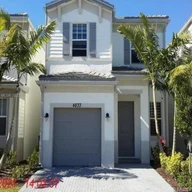 Casa a la venta en 4833 NW 48th Ter, Tamarac FL 33319