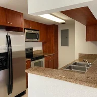 Apartamento a la renta en 36 NW 6th Ave # 507, Miami FL 33128